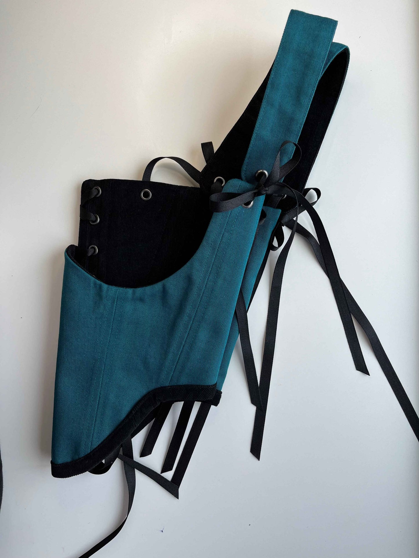 ✨Order for Livia✨Reversible black corduroy / teal underbust corsage
