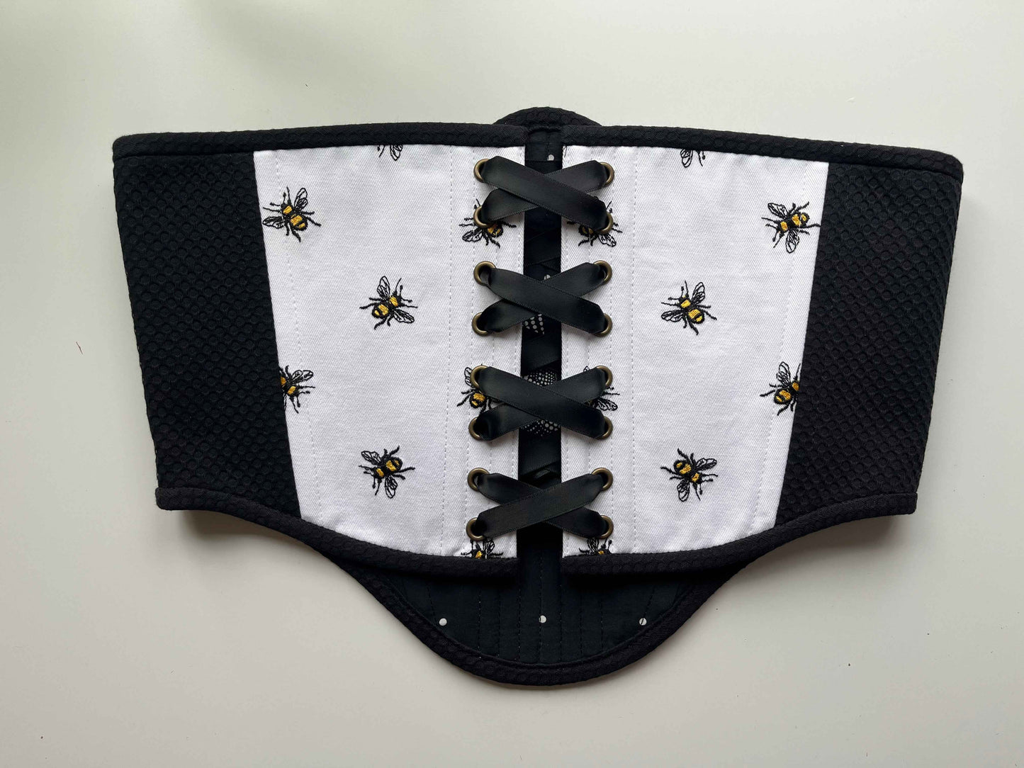 Bee belt for NN