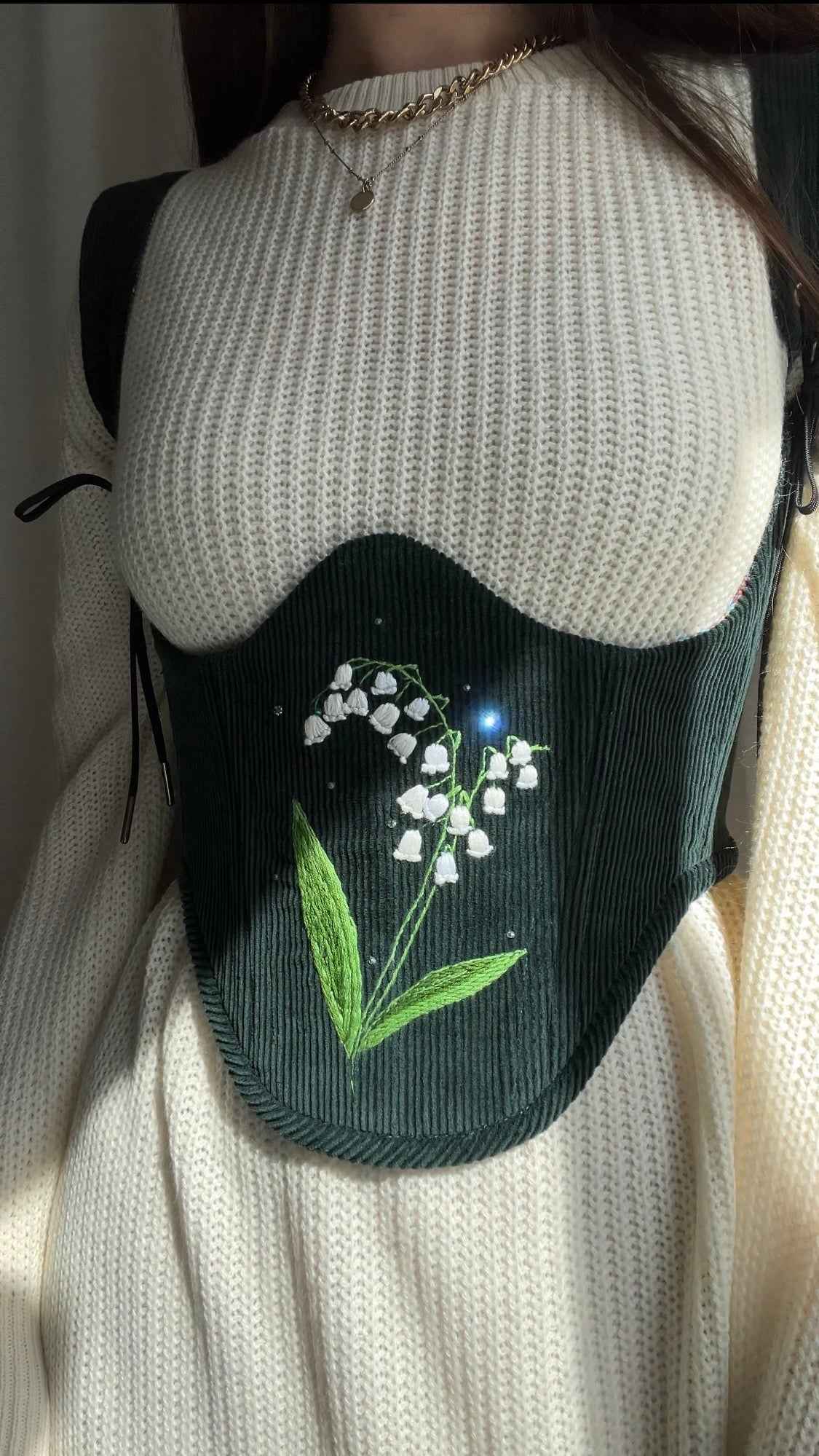 Lily of the valley Underbust corsage with removable shoulder straps