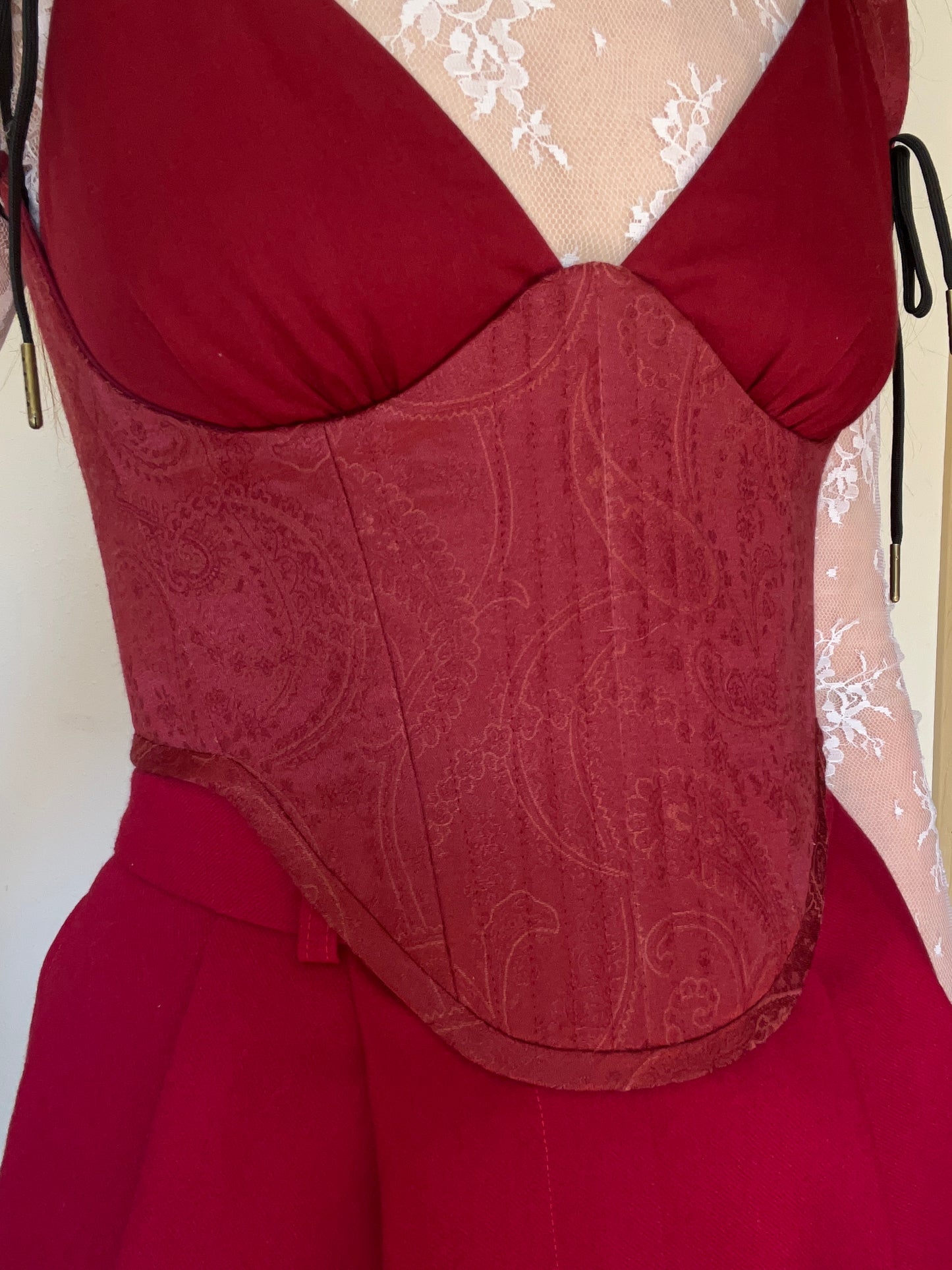 Heirloom Paisley Underbust Corsage Belt, S-M