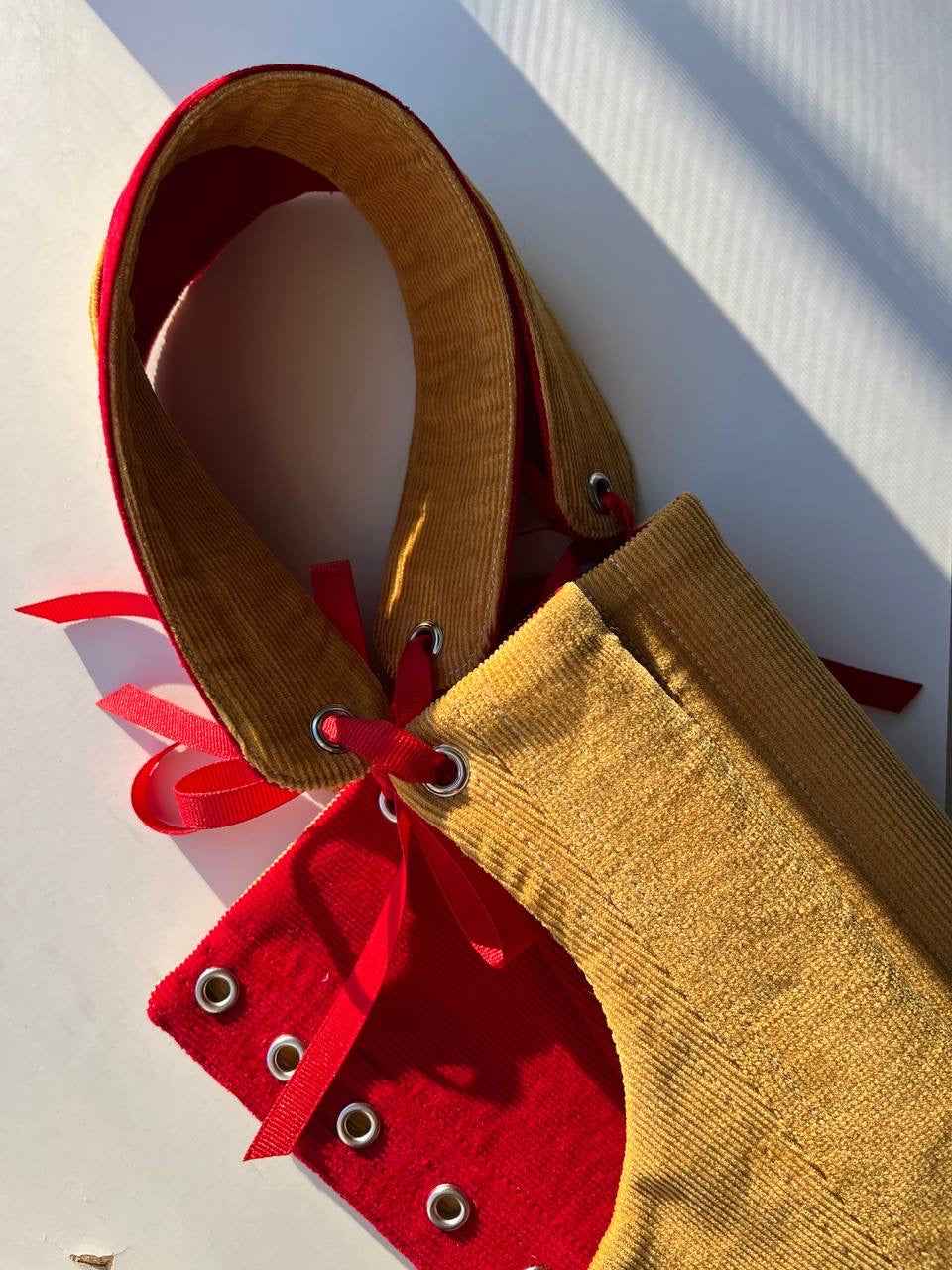 Reversible red/mustard underbust corsage with removable shoulder straps, xs-s