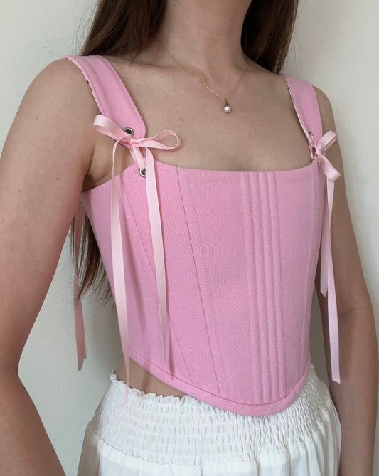 The Rosé corset with removable shoulder straps