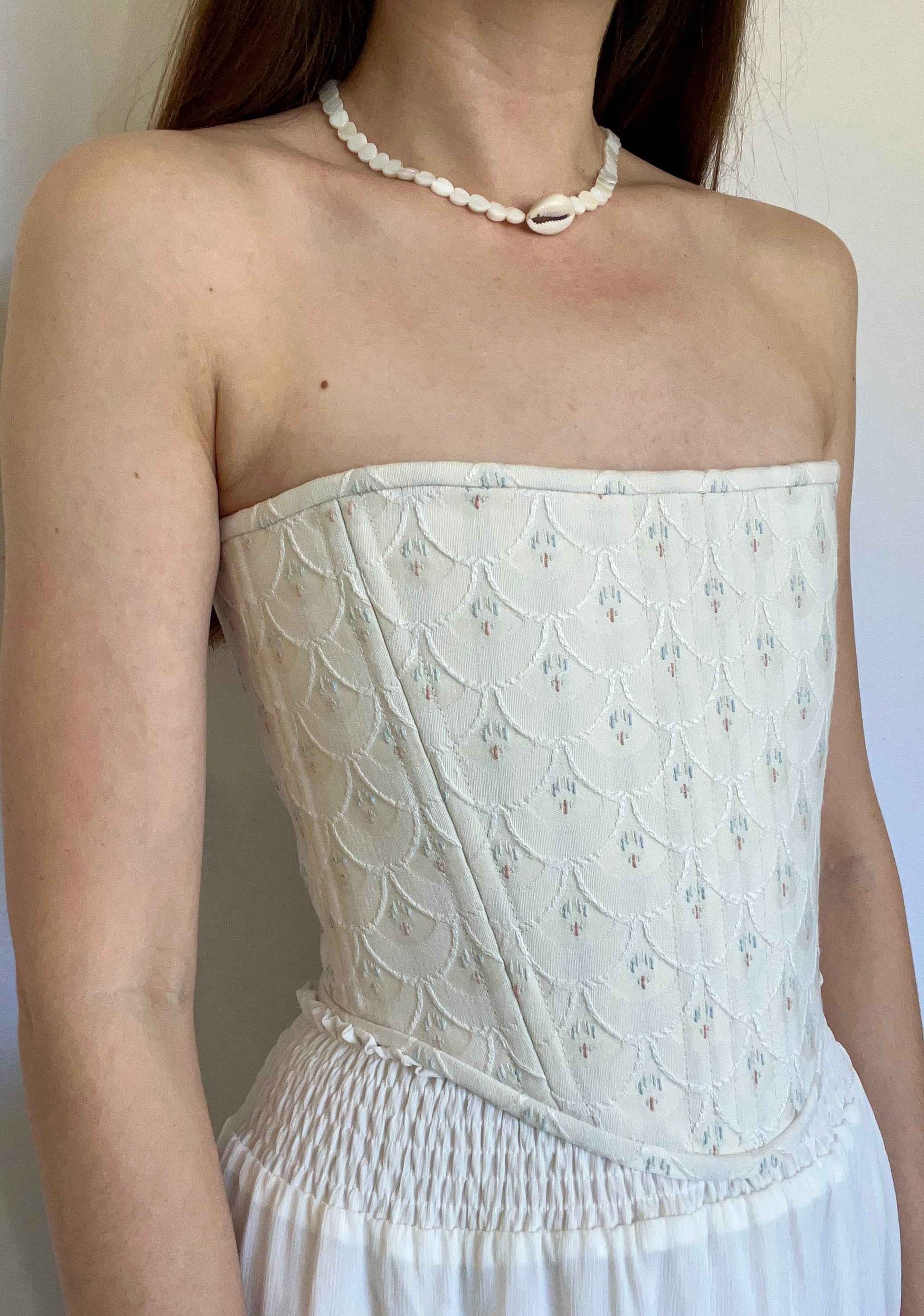 Galene Overbust Corset - Strapless Style for Stunning Silhouettes