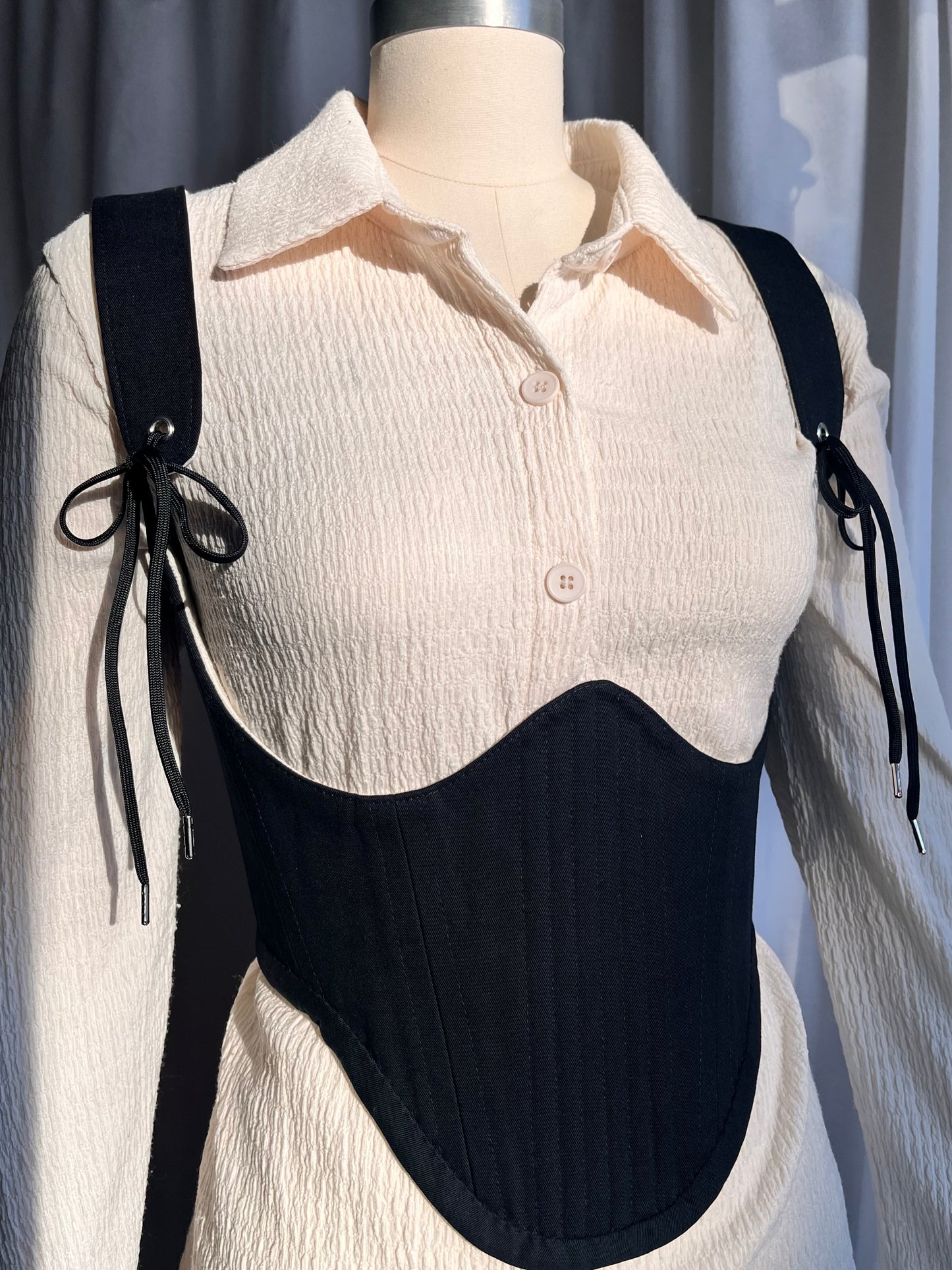 Custom reversible mermaid scales/plain black cotton twill underbust for D 🧜🏼‍♀️🐚🖤