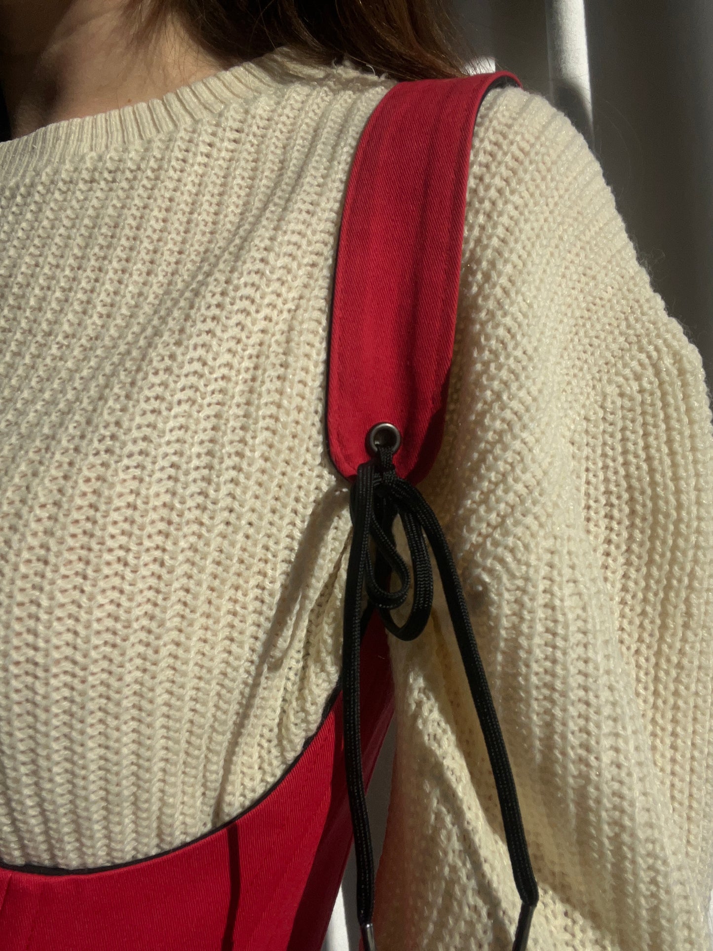 Reversible black and red underbust corsage with removable shoulder straps