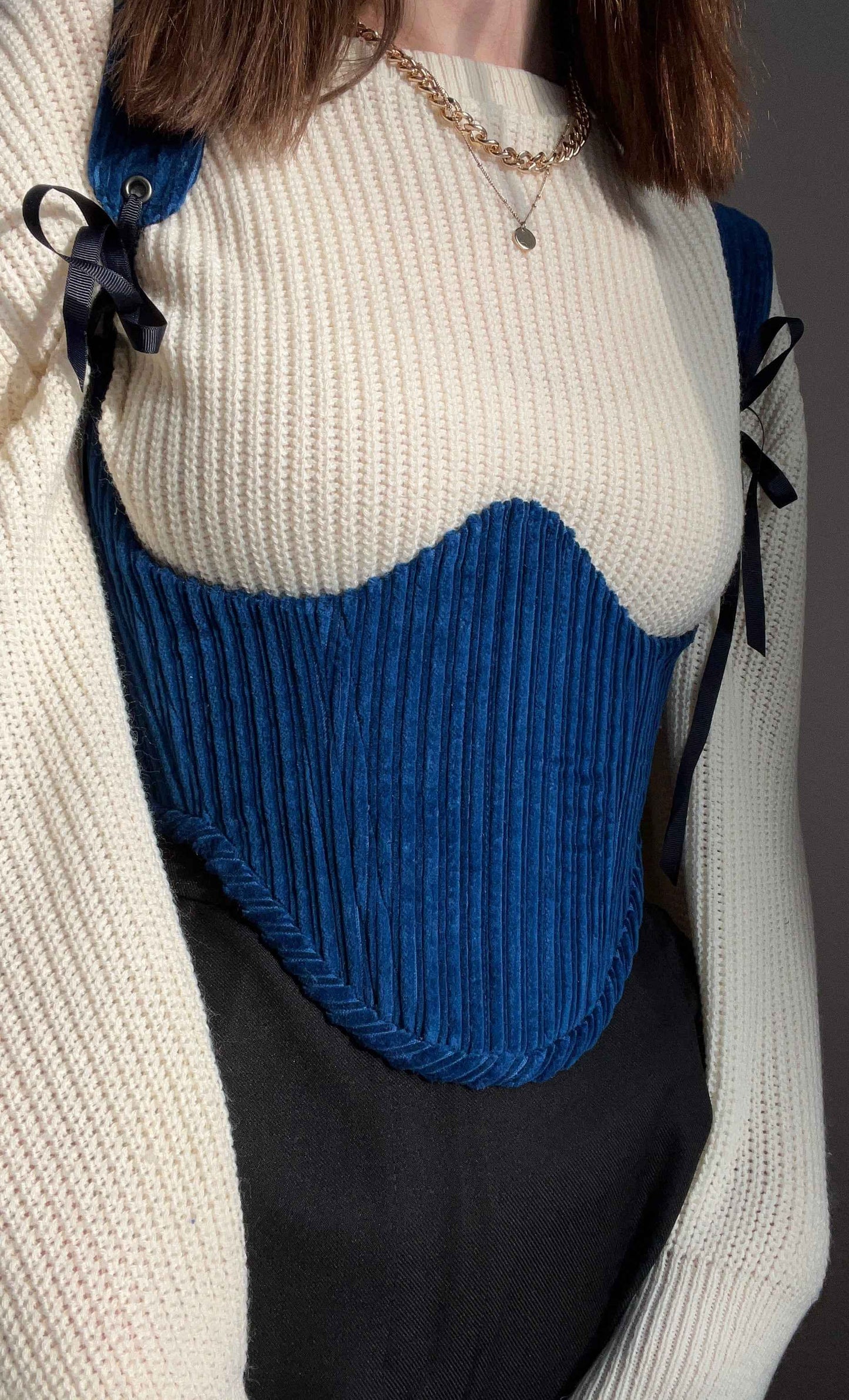 Blue Velvet underbust corsage size M-L