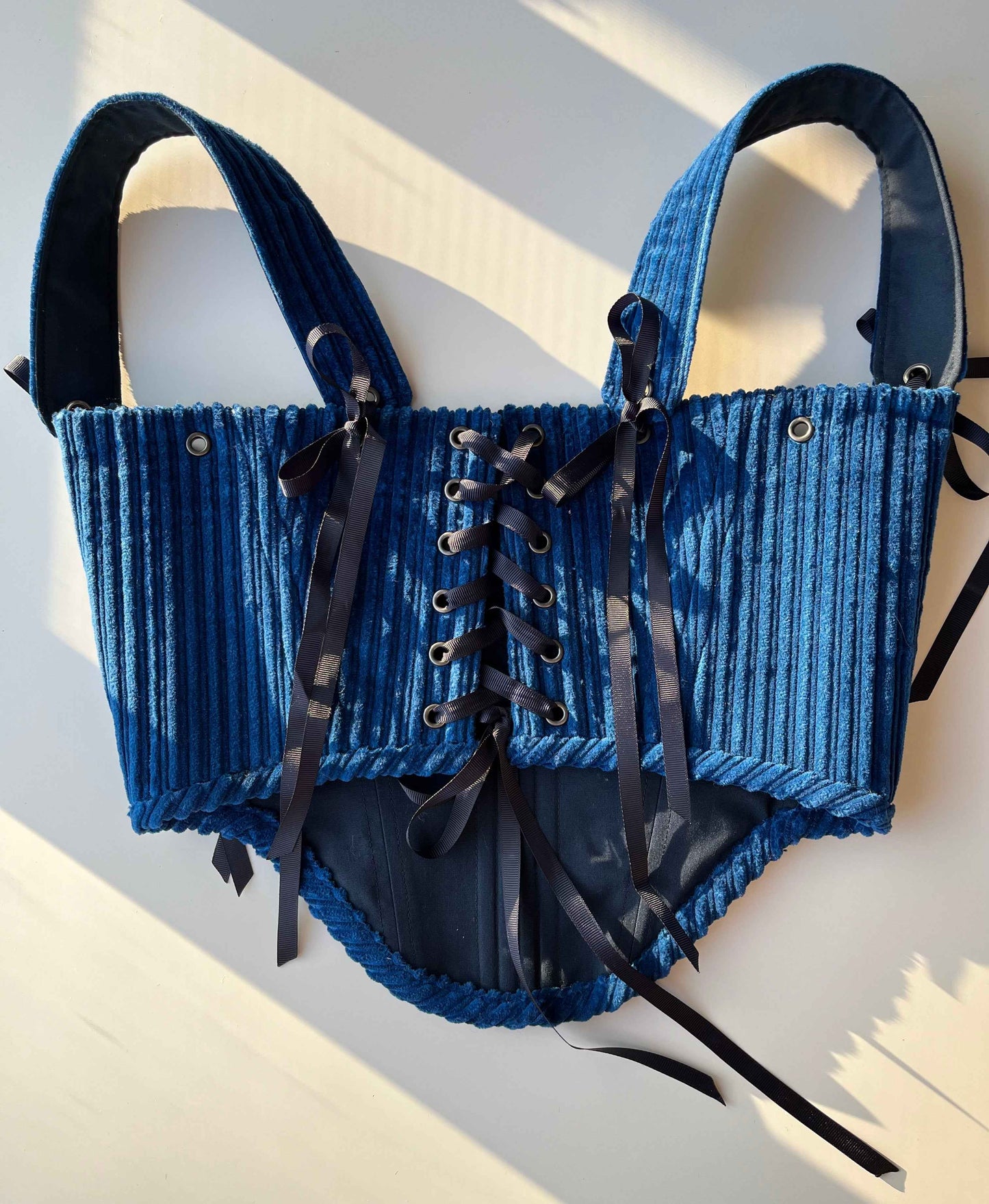 Blue Velvet underbust corsage size M-L