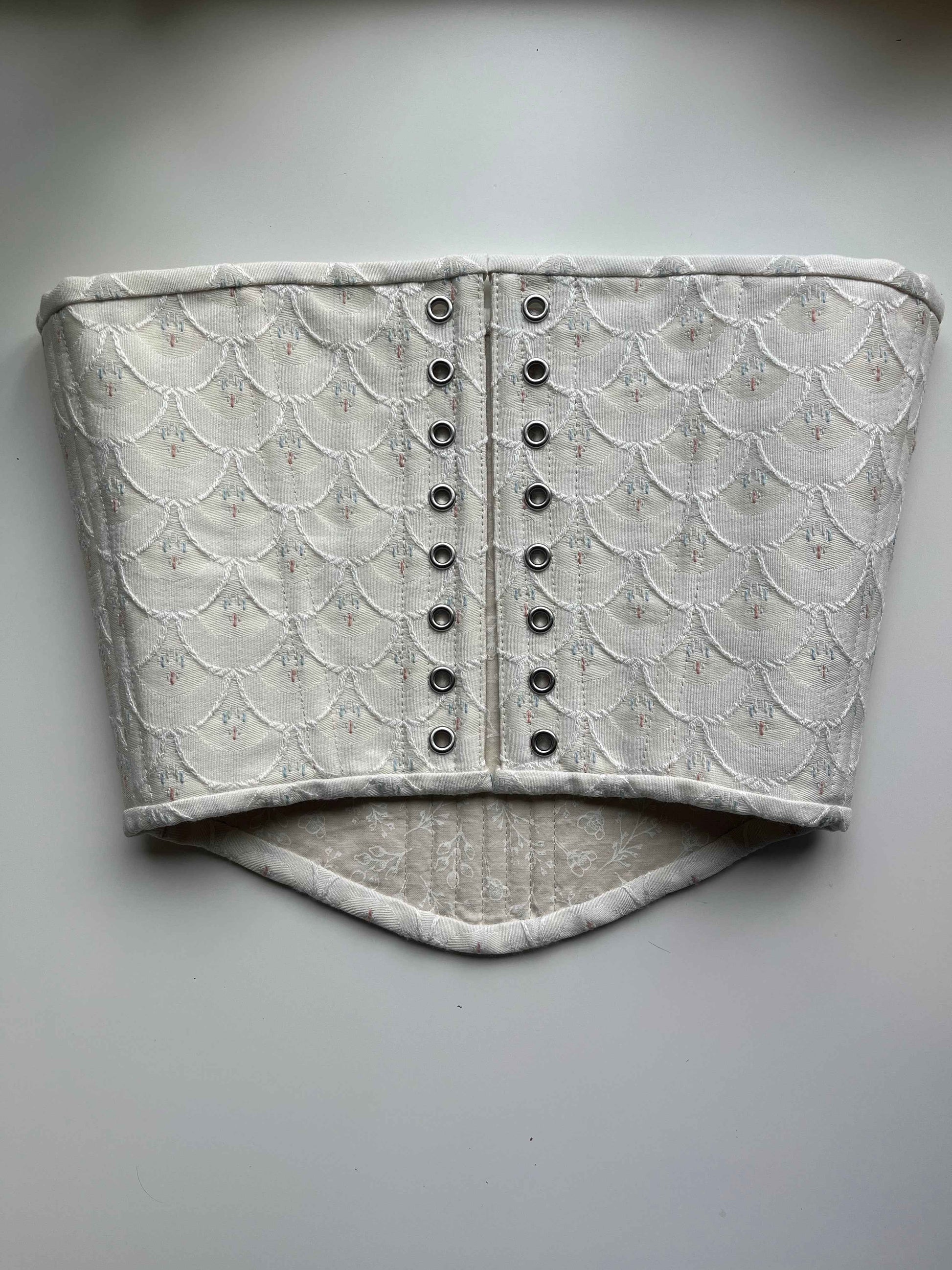 Galene Overbust Corset - Strapless Style for Stunning Silhouettes