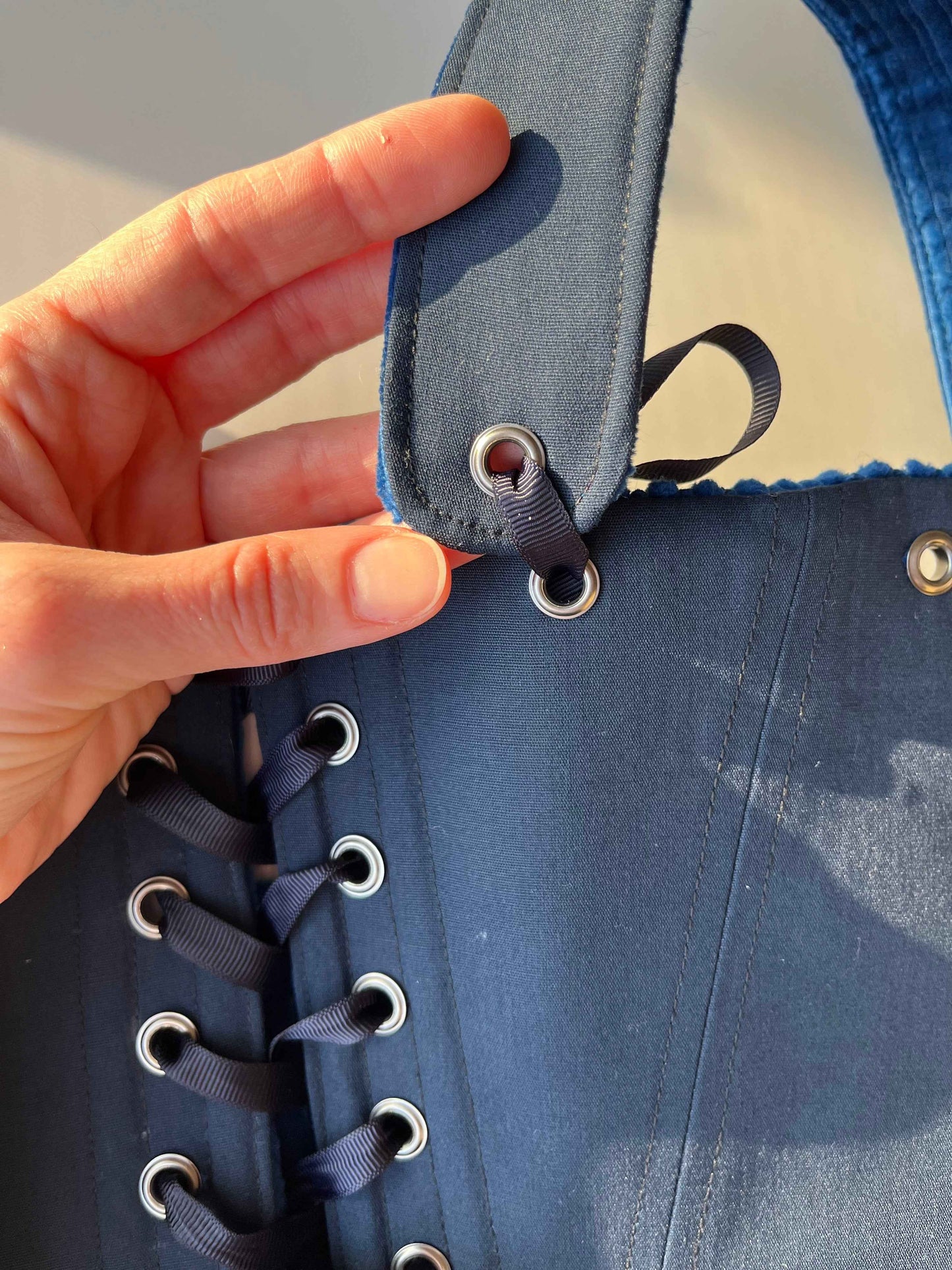 Blue Velvet underbust corsage size M-L