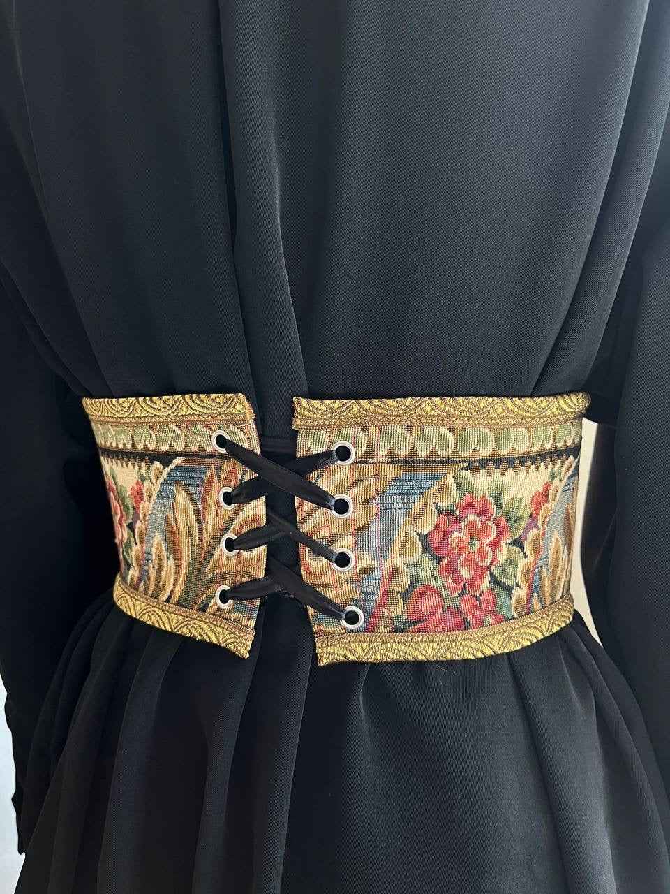 Corset belt, size 6/M46