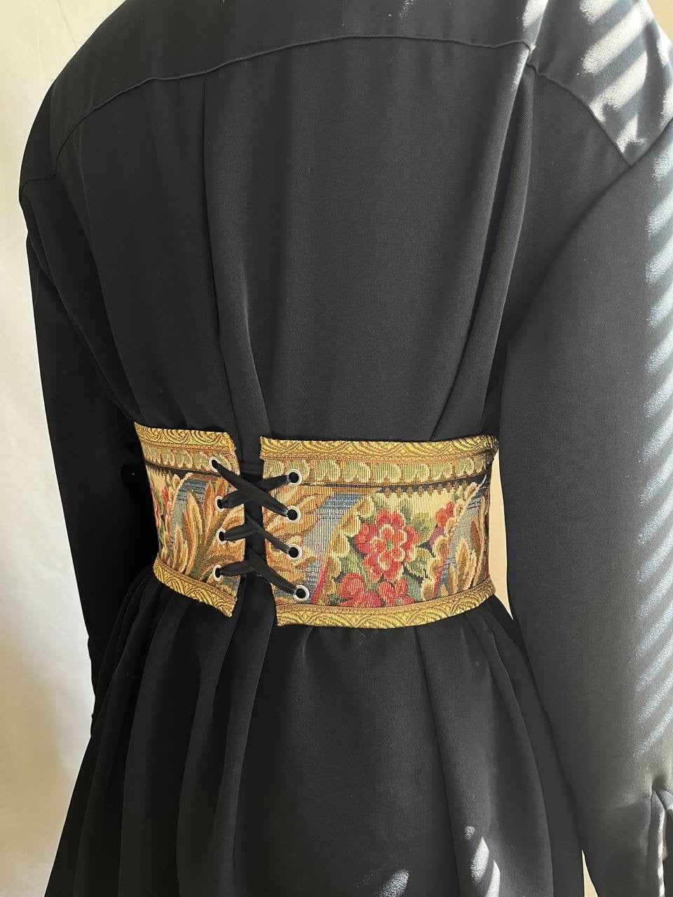 Corset belt, size 6/M46